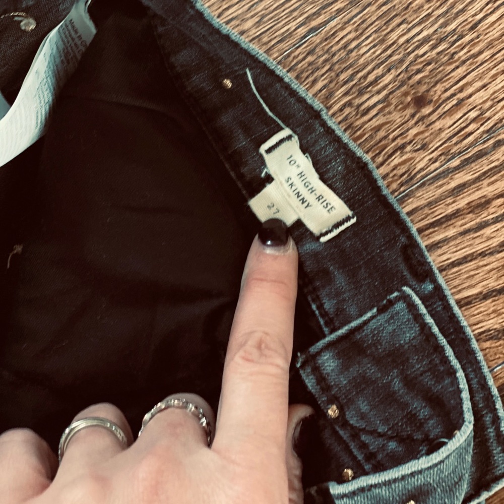 Madewell Black/Gold Dot 10” High-Rise Skinnys - Picture 5 of 7